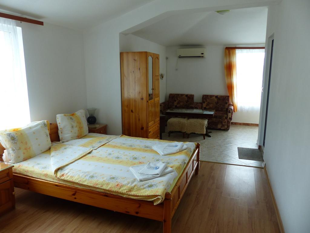 Sunhouse Rooms Tsarevo Buitenkant foto