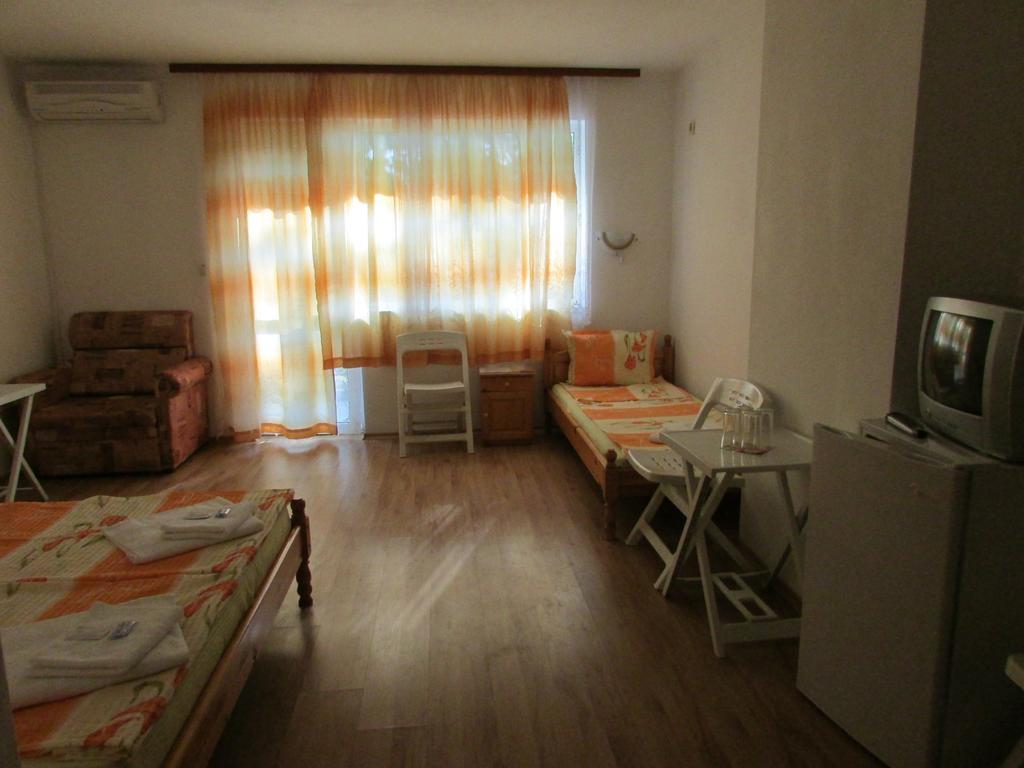 Sunhouse Rooms Tsarevo Buitenkant foto